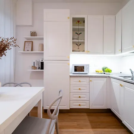 Apartment Le Pleiadi By Portofinovacanze Rapallo